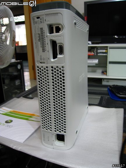 [XBOX360] 降價後購入360分享 (更新兩張照片..)