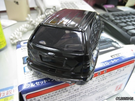 [簡易開箱文]7-11 TOMY HONDA CRVIII遙控小車