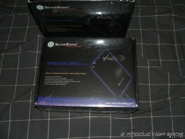 [開箱]  Silverstone Treasure TS01B 2.5" SATA 外接硬碟盒