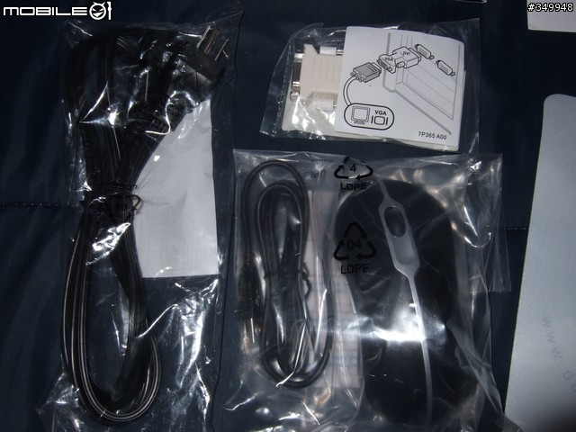 [開箱] Dell Vostro 加 Dell E228WFP
