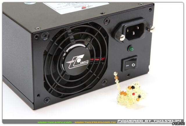 ZIPPY新款 GP2 600W 寧靜 穩重 高效率電源供應器