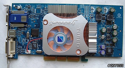 [分享] EVGA UV Plus+ UV-16 USB DVI Display Port開箱照