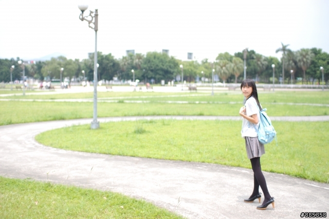 D40的疑問  手殘?沒對到焦?