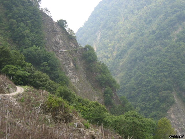 超重口味登山林道(請問有人真的騎過這裡嗎)東浦 八通關