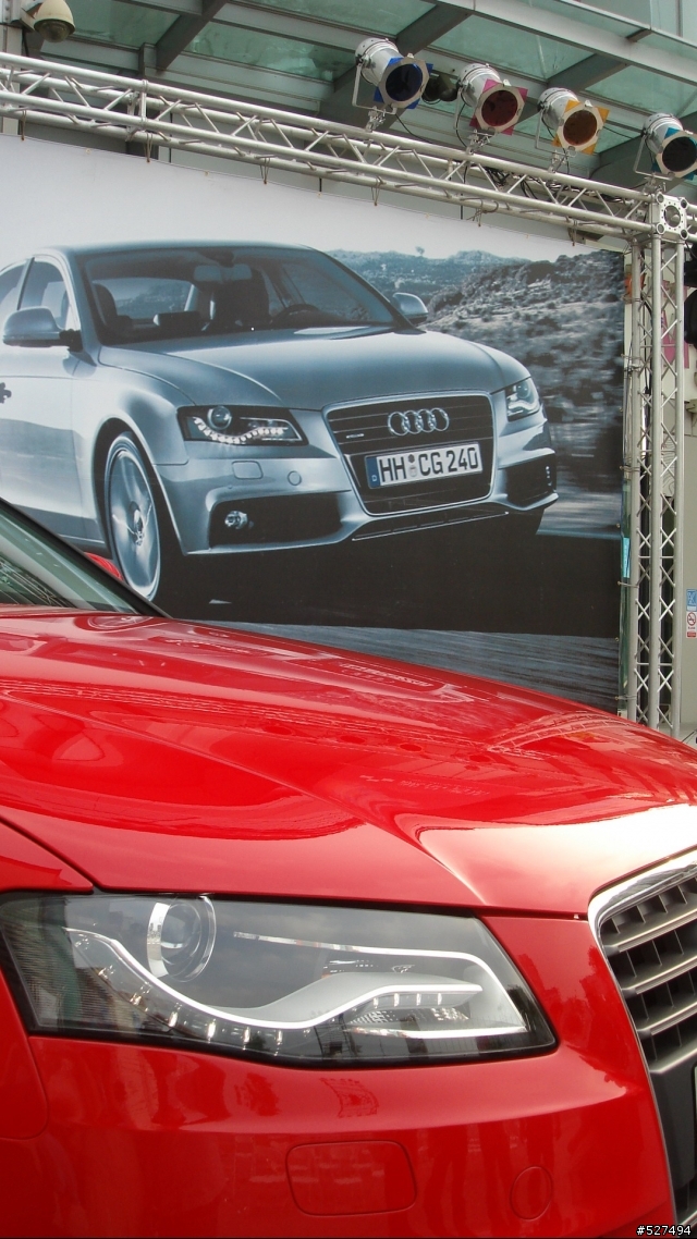 [分享] New Audi A4 (B8)--圖多