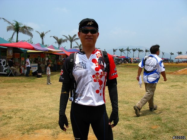 <照片分享>518台中大會師~大台南車衣一手圖。