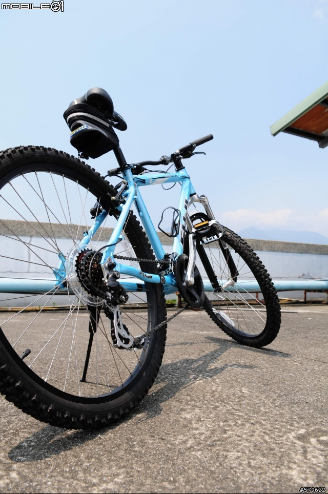 [分享]FUJI Nevada 3.0 SkyBule!!
