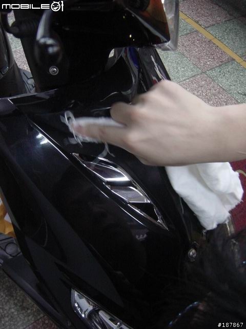 ABC濃縮釉處理後半個月室外停車....
