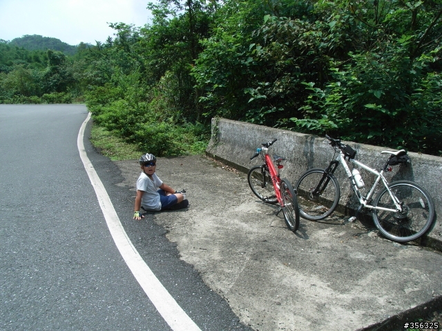 [遊記] 台北-宜蘭  非典型破百路線...(雙泰產業道路)