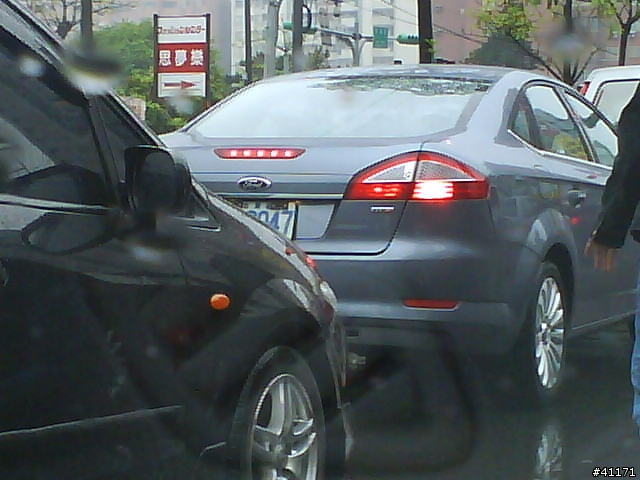[分享]上班途中巧遇MONDEO TDCI