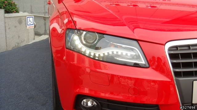 [分享] New Audi A4 (B8)--圖多