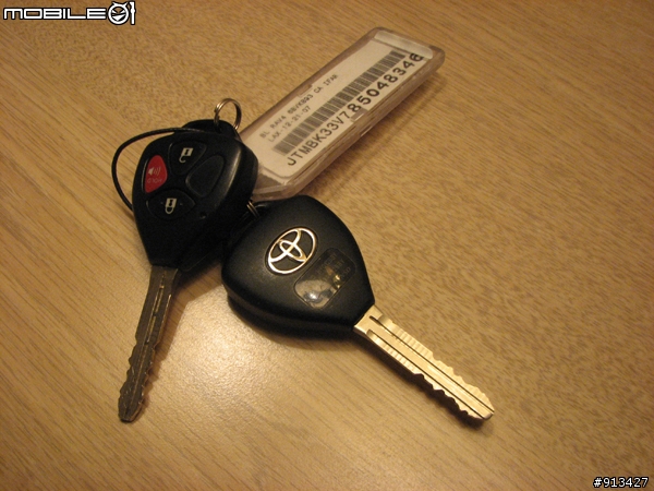 [分享+勸敗]北美千里行!!~2008 Toyota RAV4 Sport & Base 3.5 V6