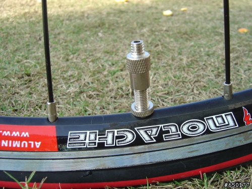 請問這是什麼氣嘴呢?