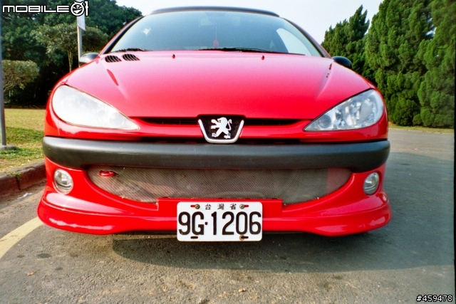 [分享]中生代小獅王 206GTi