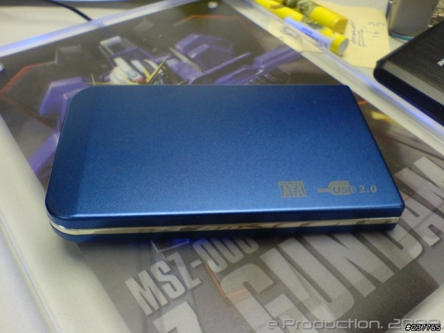 [開箱]  Silverstone Treasure TS01B 2.5" SATA 外接硬碟盒