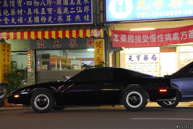 驚見.......霹靂遊俠....李麥克.的車.....夥計