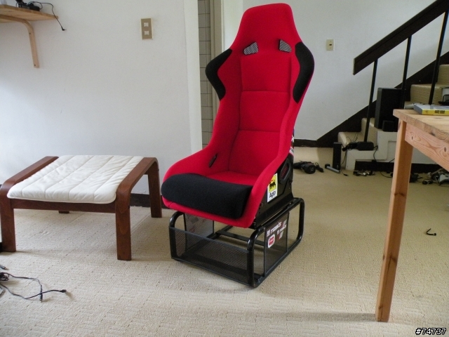 [組裝開箱文]家用  DIY  xbox360  蒼蠅人專用多螢幕賽車座(6/4初版定裝照)