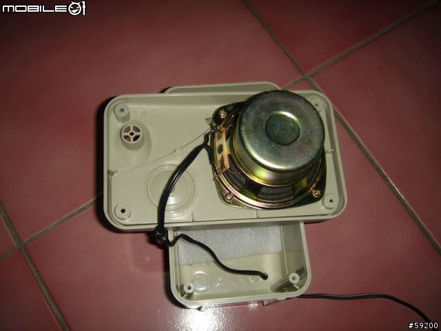 [DIY]壞掉的音箱別亂丟~小喇叭大升級