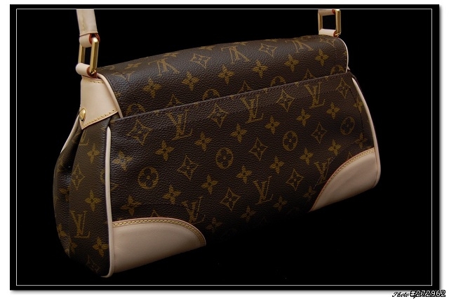 [分享] 媽媽用的LV：Monogram 系列 BEVERLY 手提包