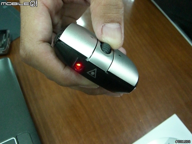 [開箱/測試/分享/勸敗] Genius Traveler 915BT Laser 簡報鼠(圖小多)