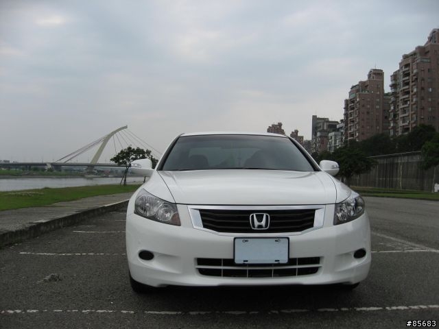 [分享] 2008 Accord 2.0 VTi/[5/2 新增第一桶油油耗]