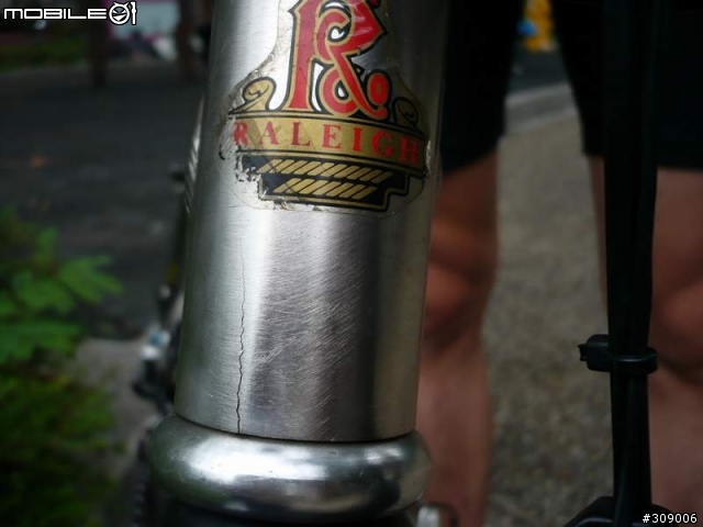 車架出現裂橫，請問有方法修補嗎?