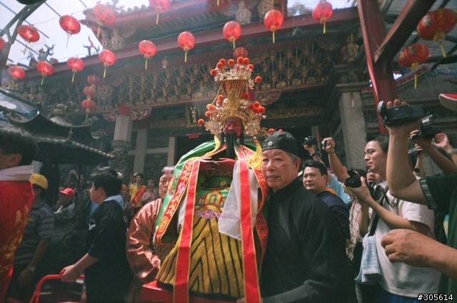 2008 金門 浯島城隍遶境 wai wai照~