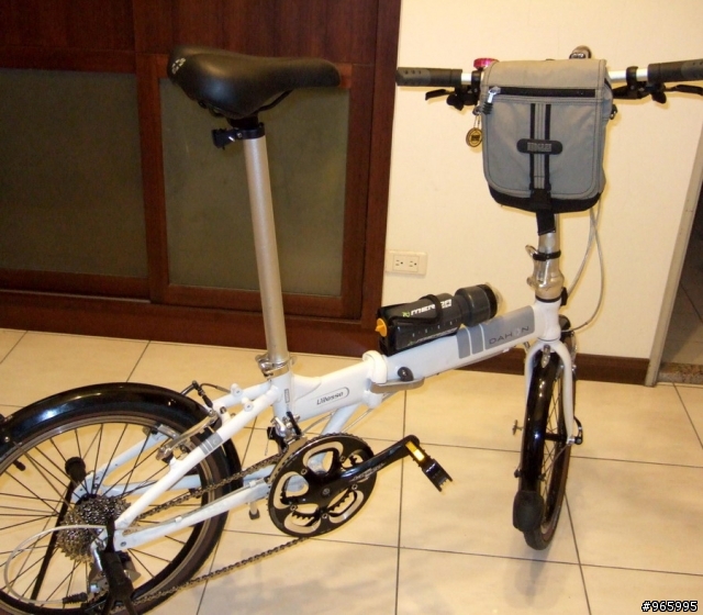 現成物改車包...VD7小折車加裝抽取式面紙