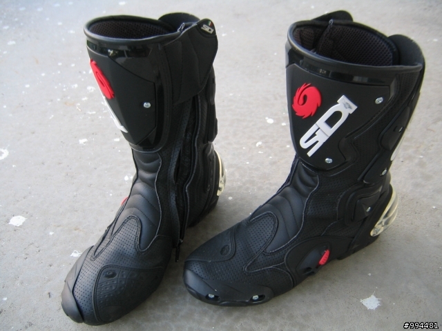 [燒][開箱分享] SIDI Vertigo Air Boots 防摔靴!!(大眼睛手套影片連結)!!