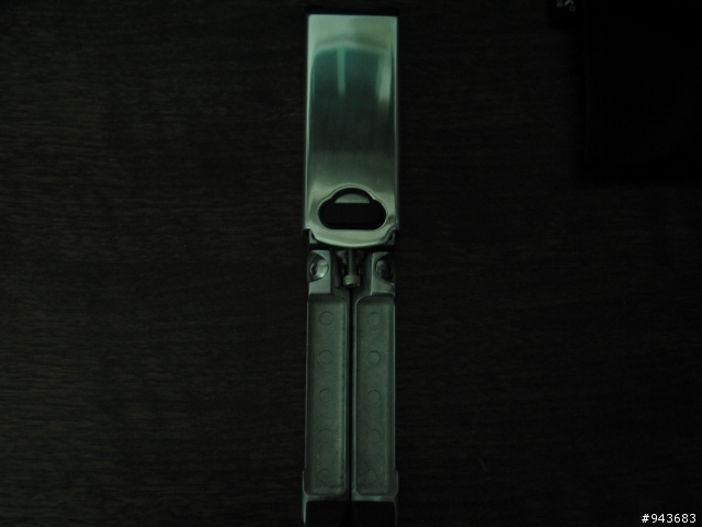 今天拜進來 的給公路車用的  "怪咖" (快腳 怪腳)  Toppeak FlashStand