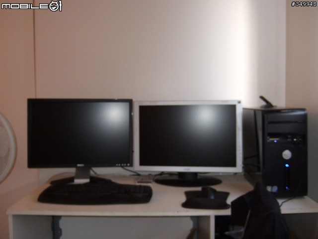 [開箱] Dell Vostro 加 Dell E228WFP