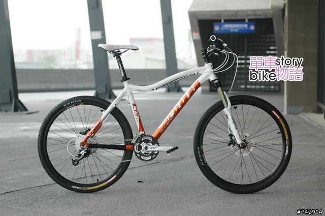 DORCUS 08年精裝限量隱藏板，單車物語獨家曝光!!
