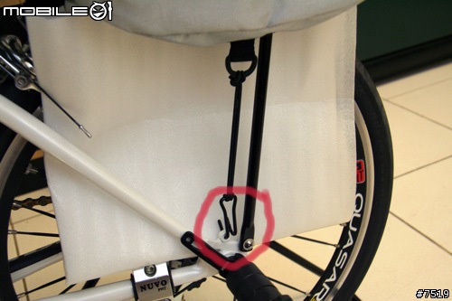 【分享】小徑車快拆式貨架包改裝 （使用原廠貨架不影響折疊）