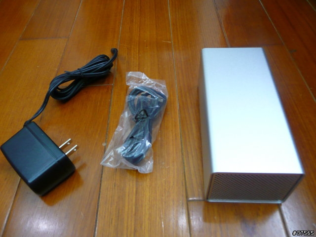 有很多顆IDE 2.5" HDD ~~(開箱文)