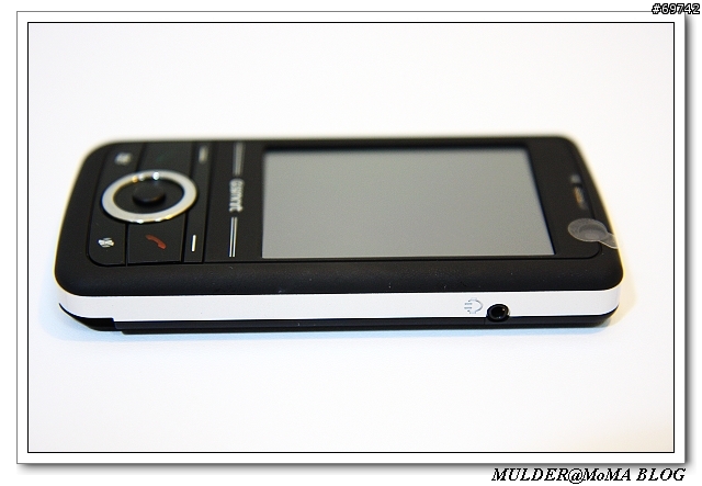 [MoMo桑分享] 集嘉 GSmart MS800 PDA Phone
