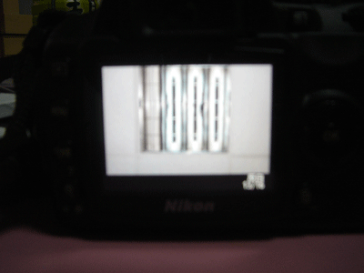 [ 求助 ] 請問 D40 LCD 顯示問題 (已解決 說明書110頁^^;)