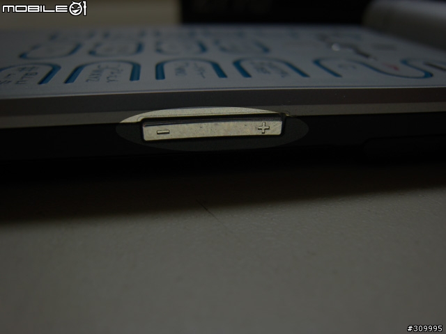 SonyEricsson Z770i 開箱分享~