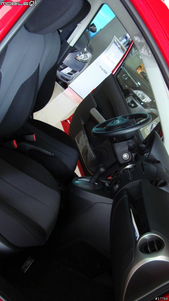 【綠色小車 環保上市 】 My Mazda2  Zoom-Zoom!!!