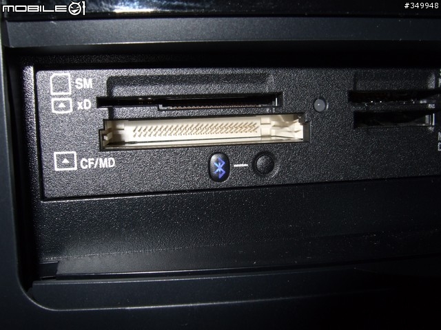 [開箱] Dell Vostro 加 Dell E228WFP