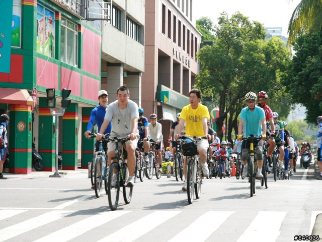 **高雄市5/4自行車日照片大集合**