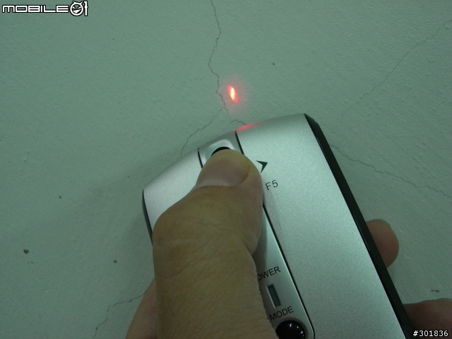 [開箱/測試/分享/勸敗] Genius Traveler 915BT Laser 簡報鼠(圖小多)