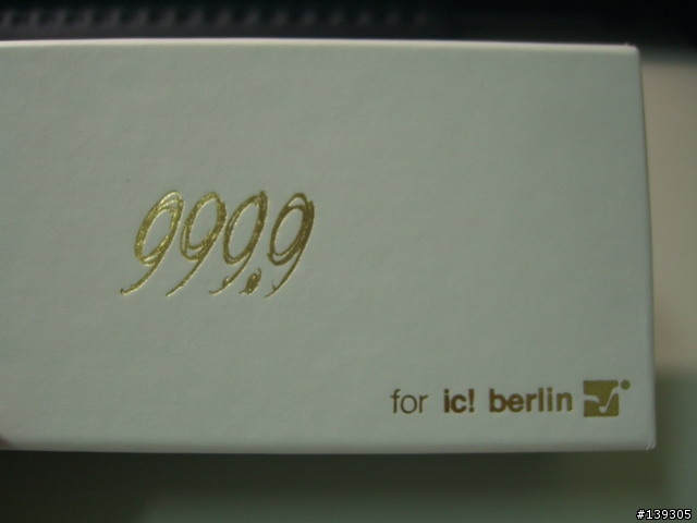 分享] 999.9 for ic!berlin 霧黑色開箱啦!!! - Mobile01