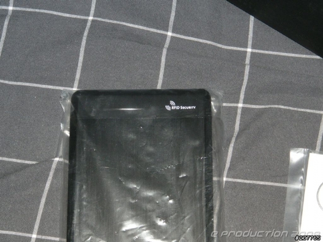 [開箱]  Silverstone Treasure TS01B 2.5" SATA 外接硬碟盒