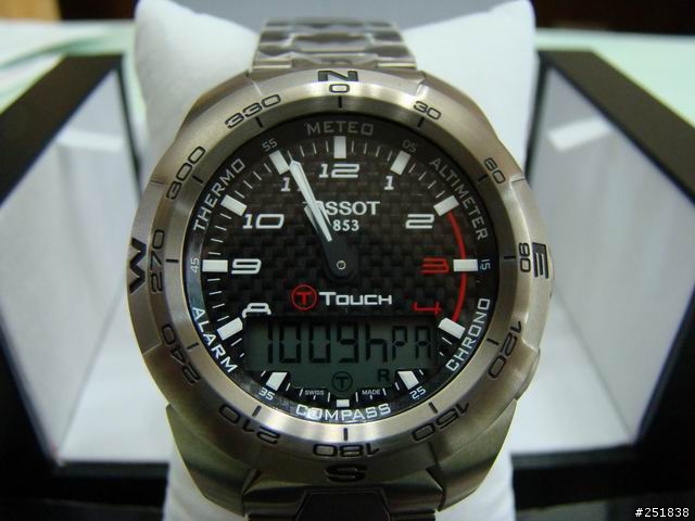 [分享]TISSOT T-Touch EXPERT 登山運動表開箱文
