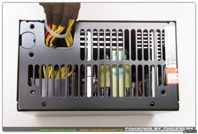 ZIPPY新款 GP2 600W 寧靜 穩重 高效率電源供應器