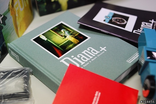 [簡單分享] Lomo DIANA+