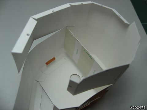 [分享]3D紙模-霍爾的移動城堡/飛行版