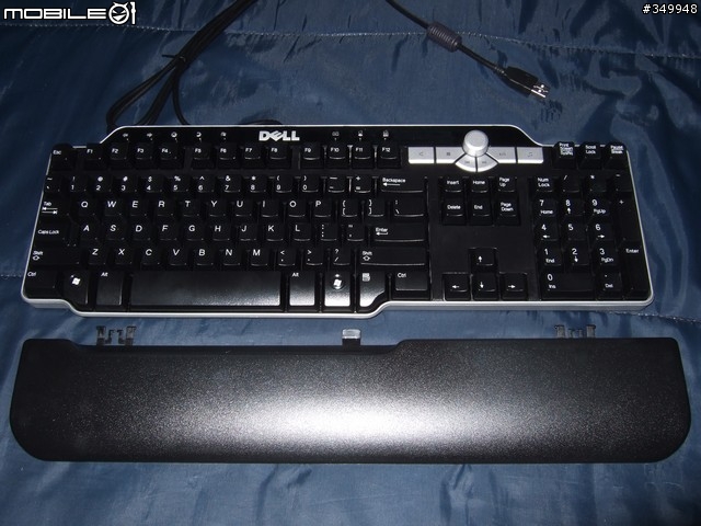 [開箱] Dell Vostro 加 Dell E228WFP
