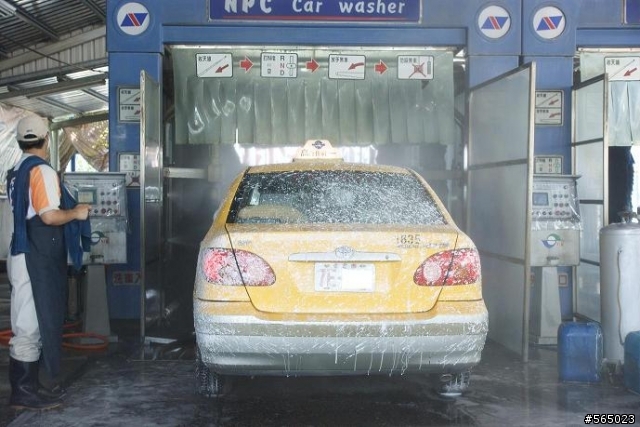 直擊 TOYOTA Altis 2.0 全台首量嗎....