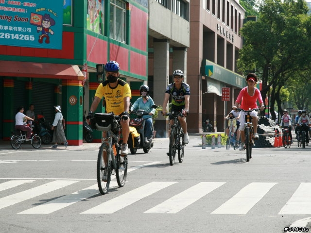 **高雄市5/4自行車日照片大集合**